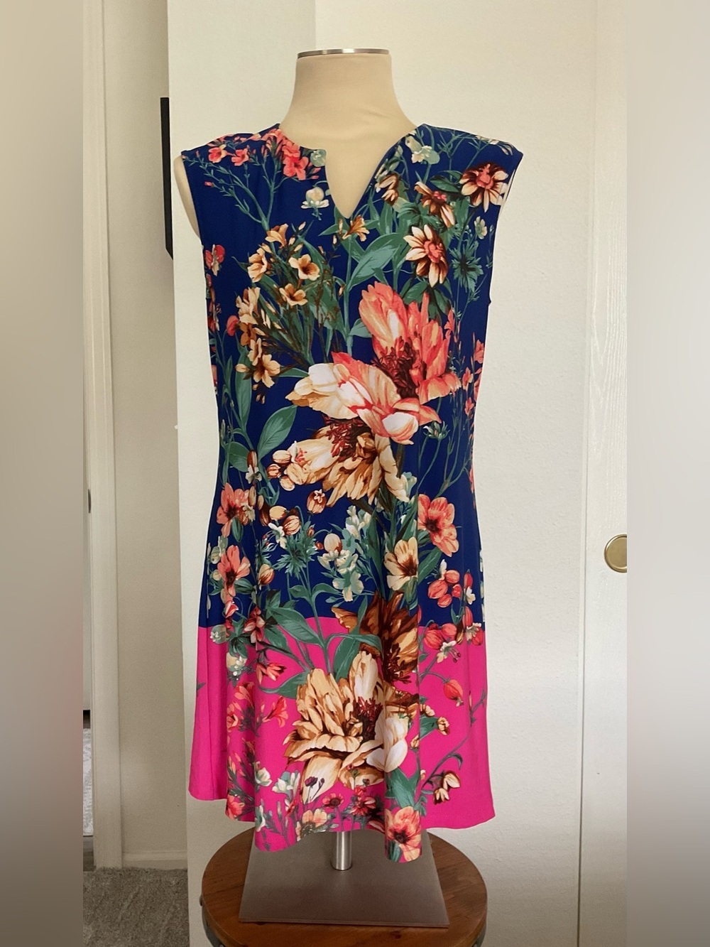 London Times Dress Bright Floral Print Summer M